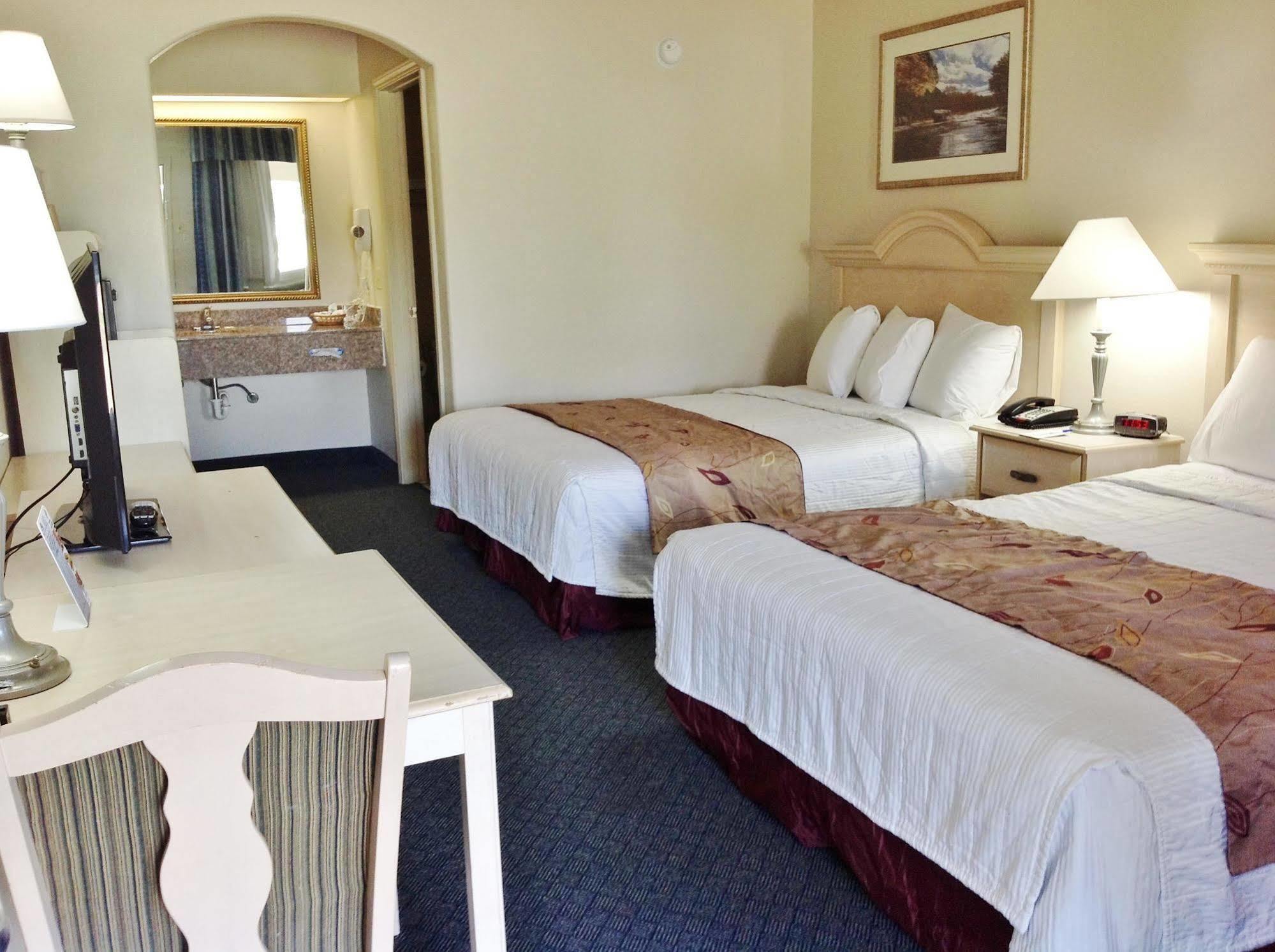 Americas Best Value Inn West Columbia Extérieur photo